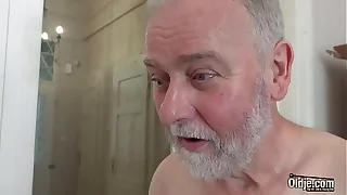 White thorn old man has sex with nympho teen that wants his cock insider her